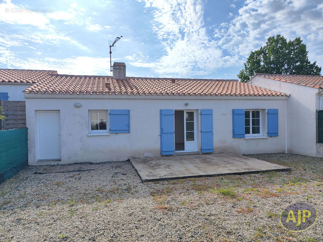 Maison à L&#039;AIGUILLON-SUR-MER