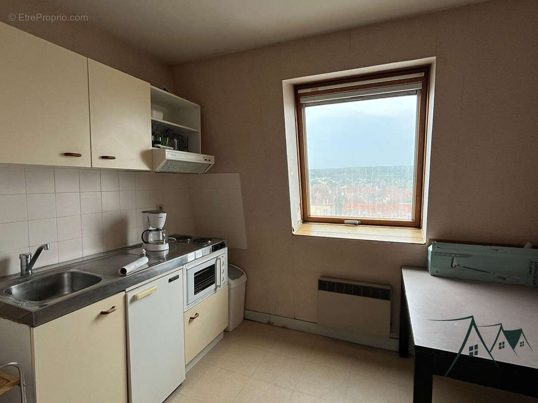 Appartement à SAINT-AMAND-MONTROND