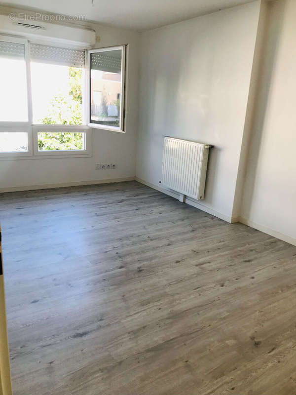 Appartement à BOUGUENAIS