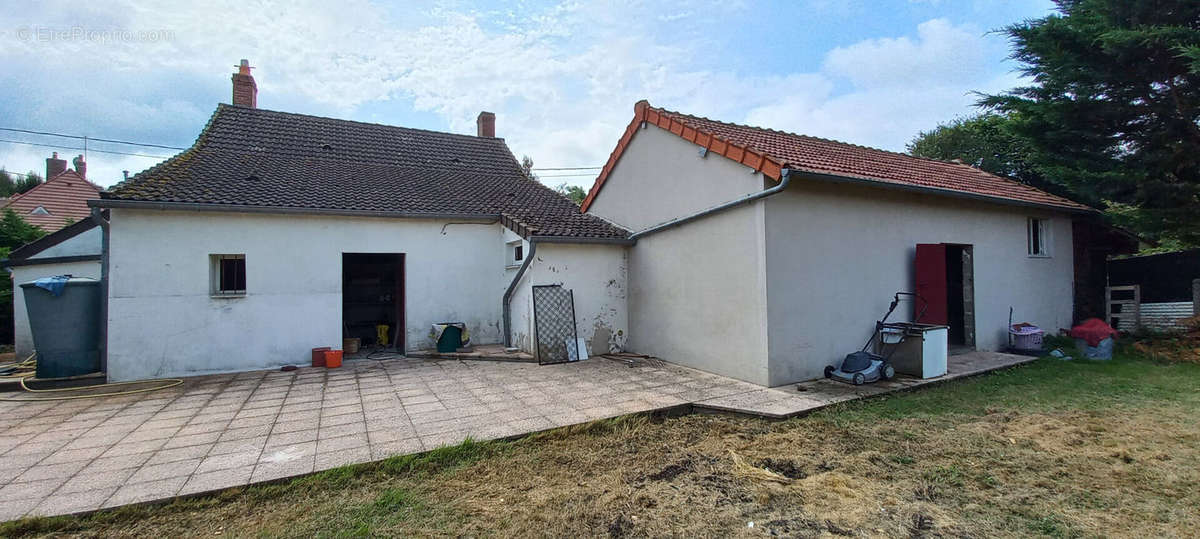 Maison à JUSSY-LE-CHAUDRIER