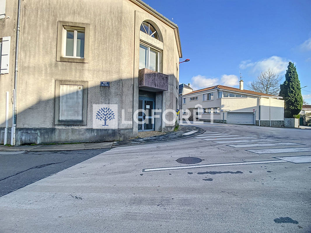 Appartement à SECONDIGNY