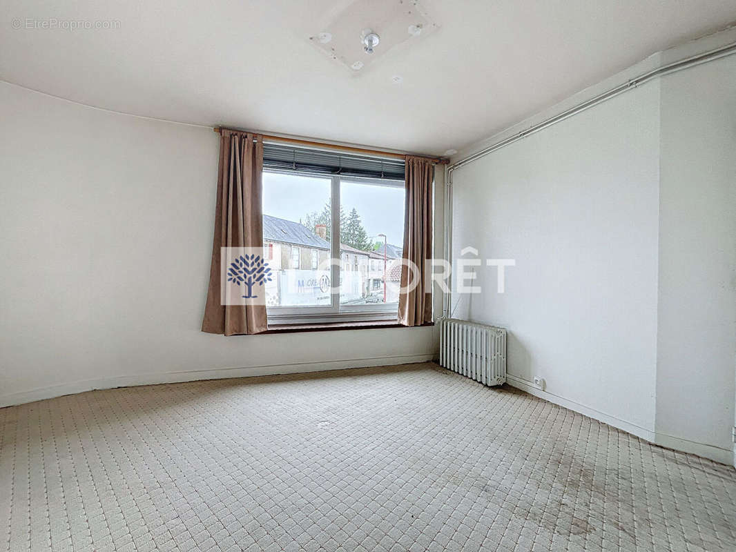 Appartement à SECONDIGNY