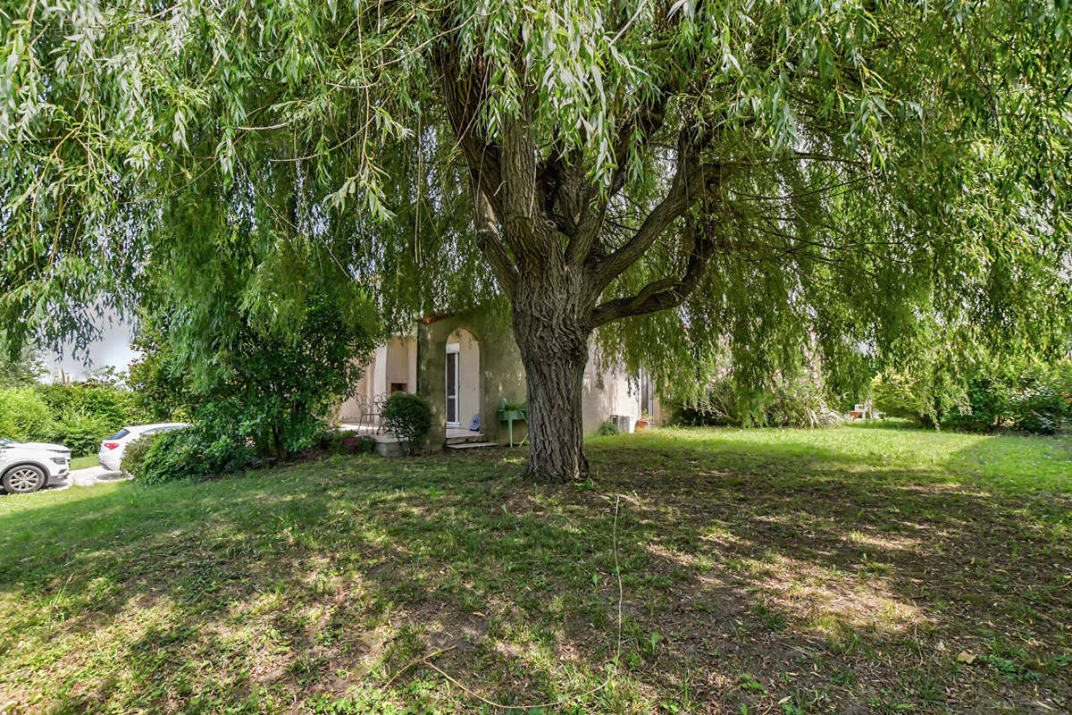 Maison à SAINT-LOUP-CAMMAS