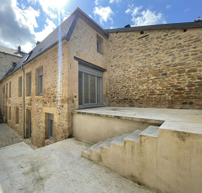 Maison à CHARLEVILLE-MEZIERES