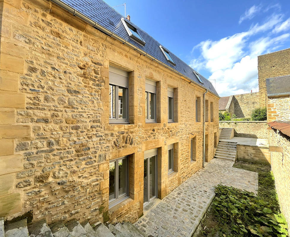 Maison à CHARLEVILLE-MEZIERES