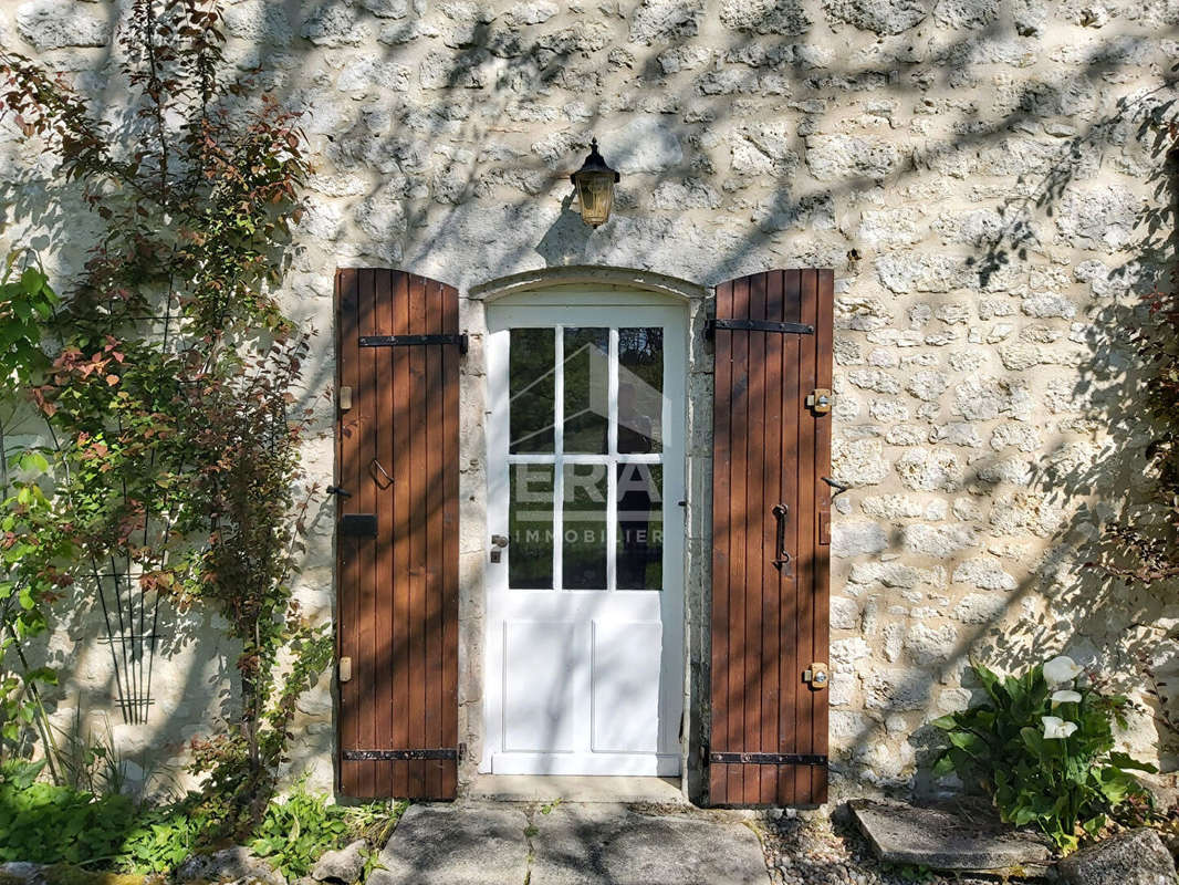 Maison à GAGEAC-ET-ROUILLAC