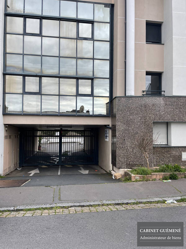 Parking à NANTES