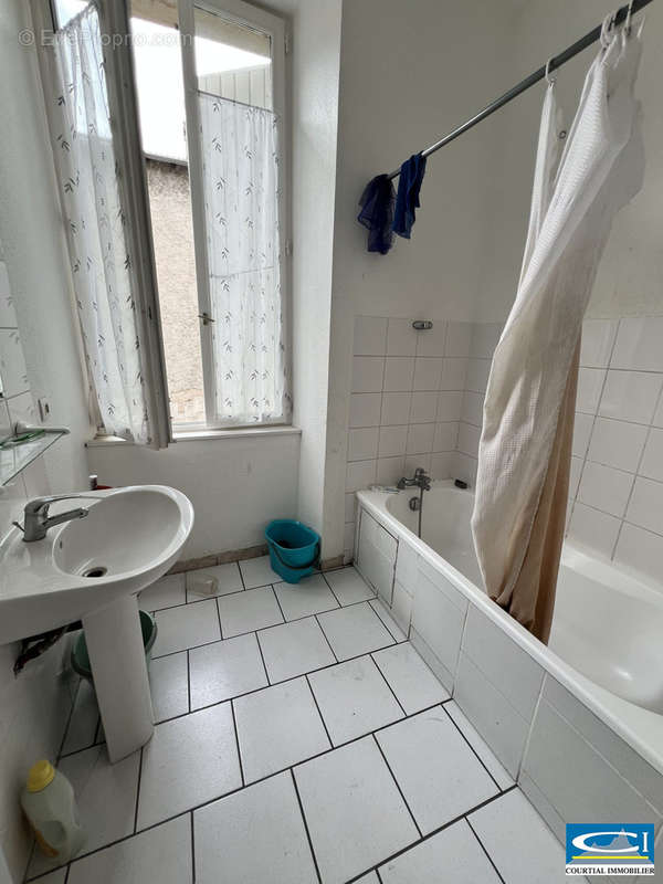 Appartement à TOURNON-SUR-RHONE