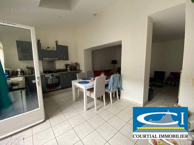 Appartement à TOURNON-SUR-RHONE