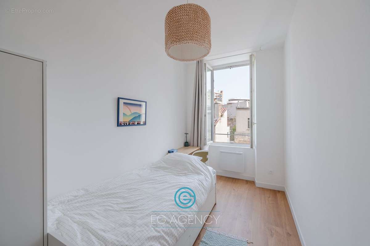 Appartement à MARSEILLE-2E