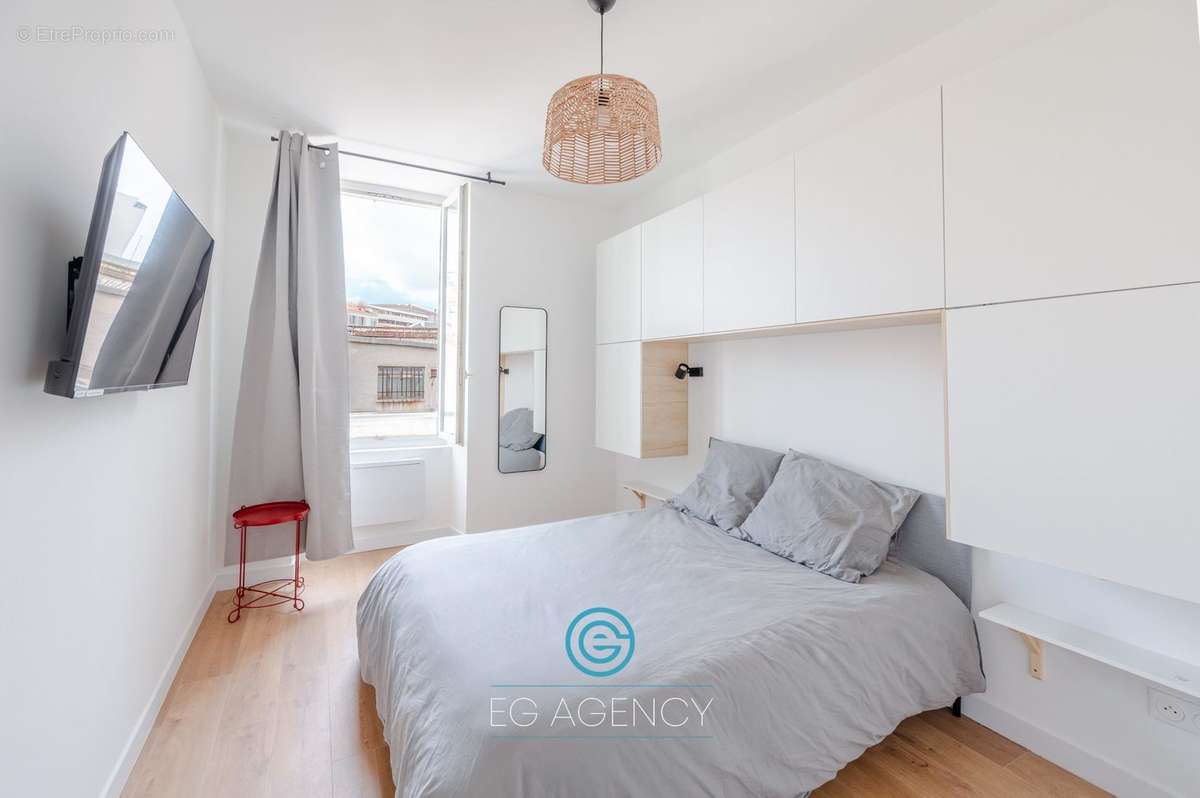 Appartement à MARSEILLE-2E