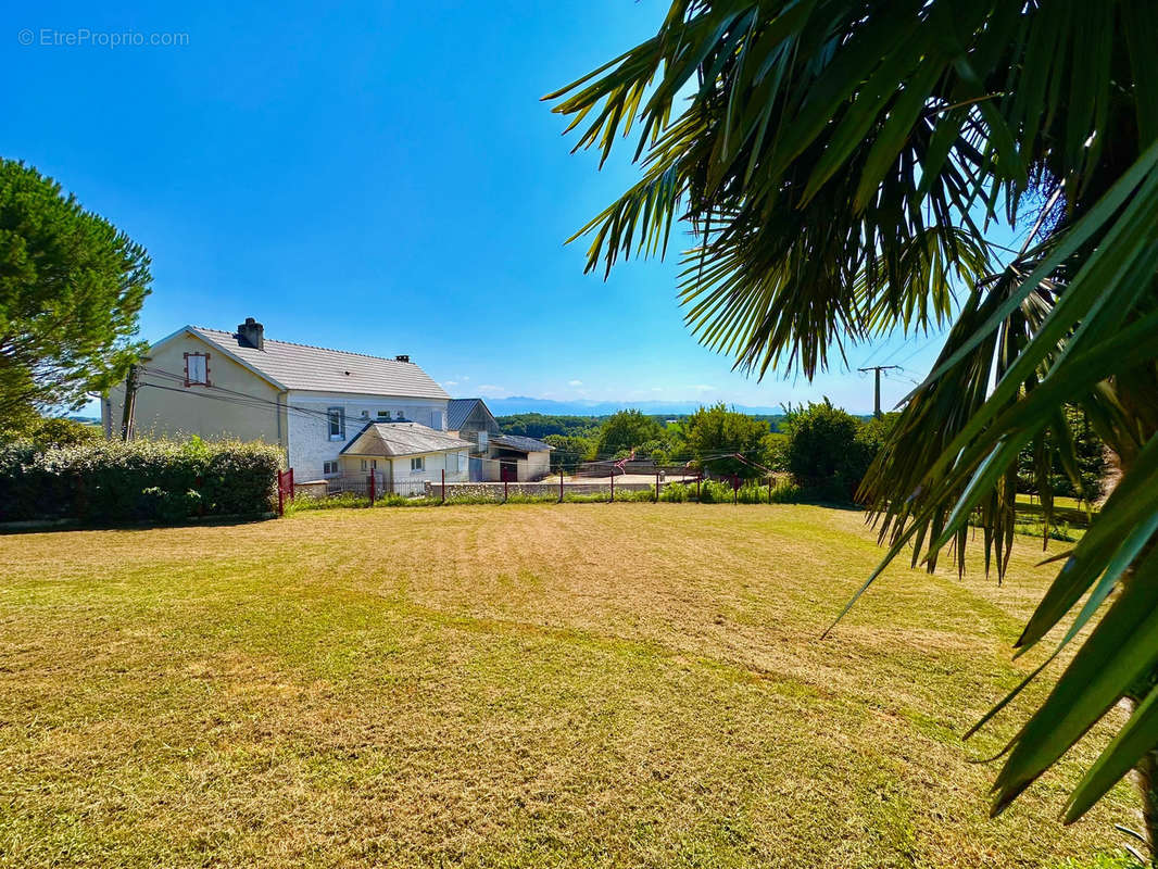 Maison à ESLOURENTIES-DABAN