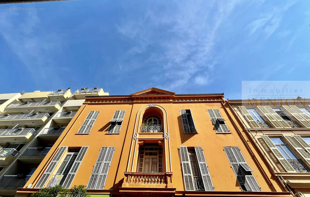 Appartement à MENTON