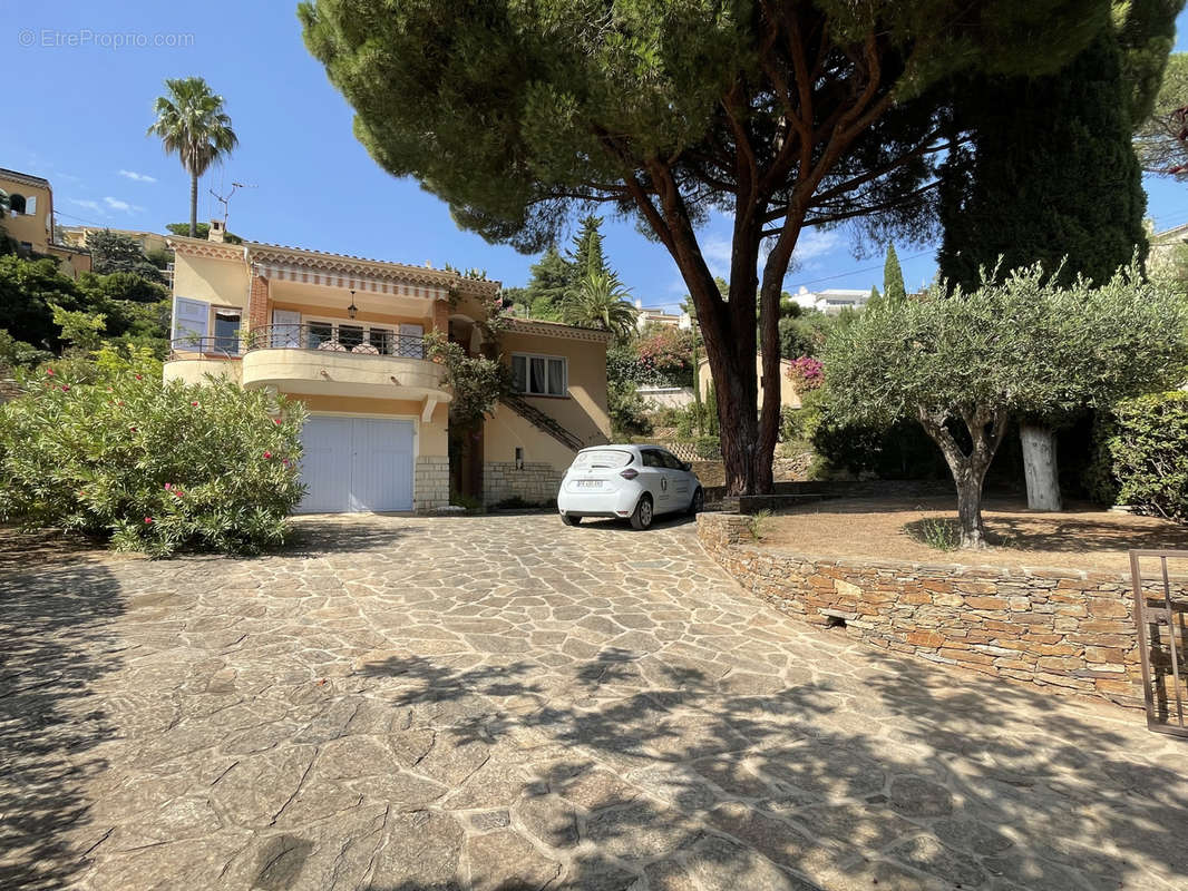 Maison à LE LAVANDOU