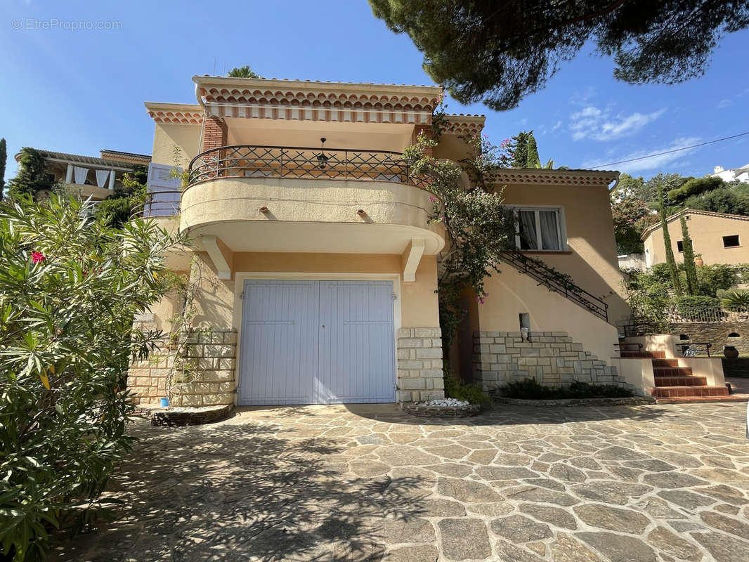 Maison à LE LAVANDOU