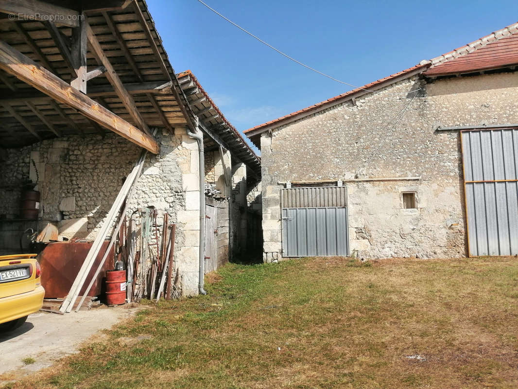 Maison à SAINT-SEVERIN