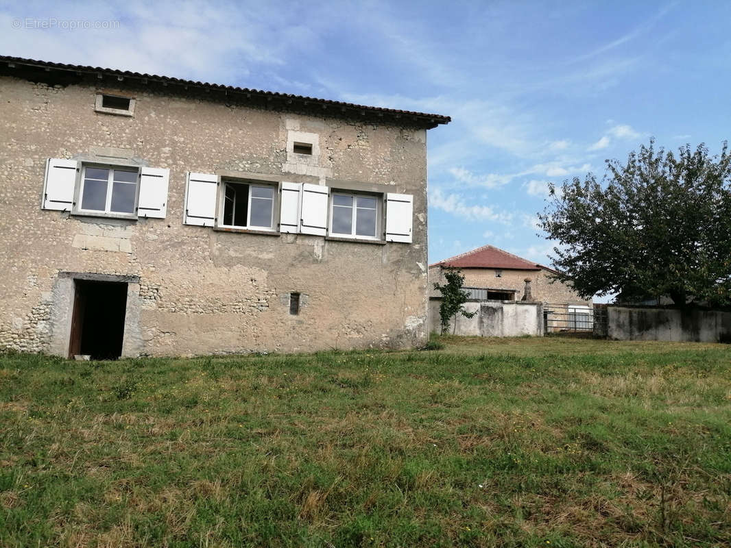 Maison à SAINT-SEVERIN