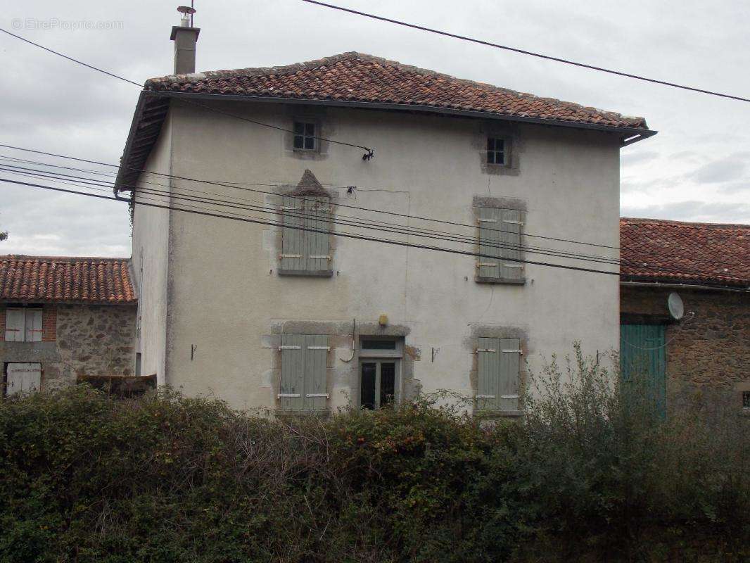 Maison à SAINT-MATHIEU