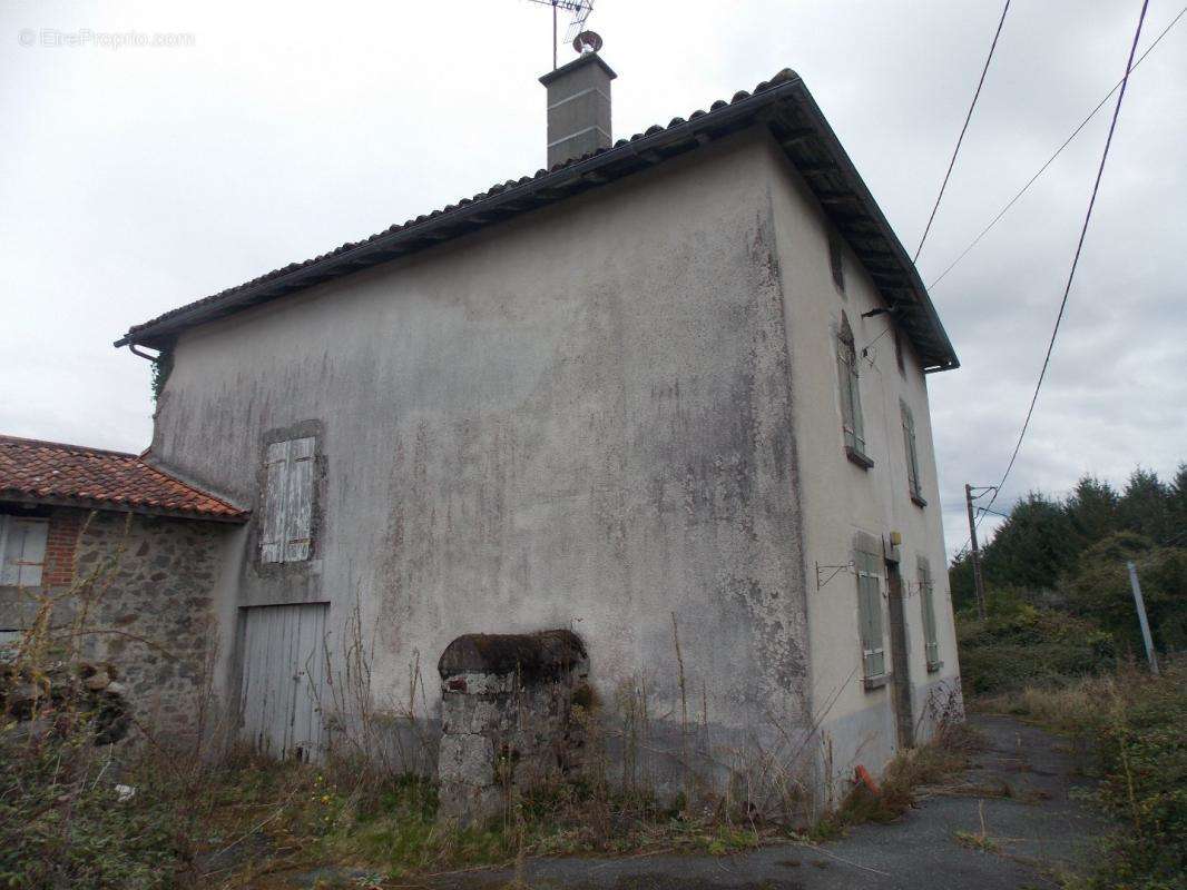 Maison à SAINT-MATHIEU