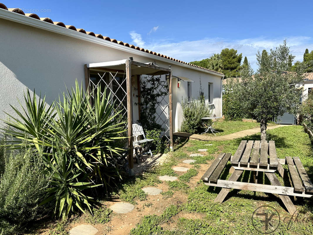 Maison à JUVIGNAC