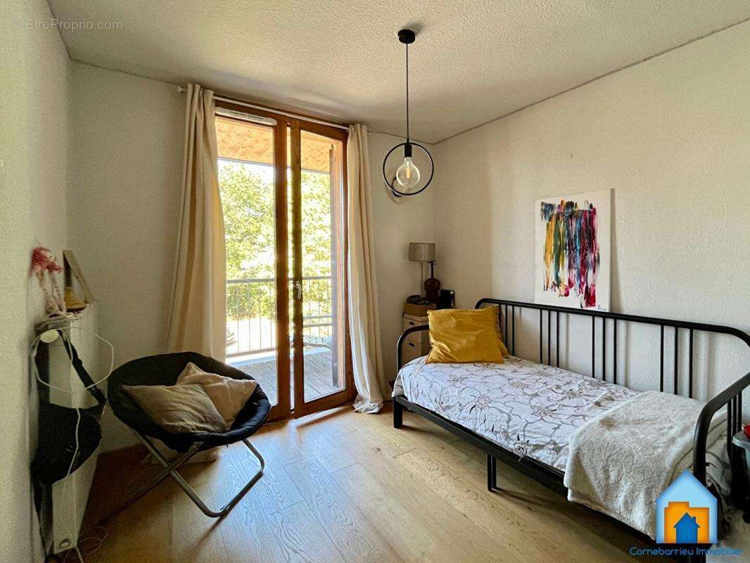 Appartement à CORNEBARRIEU