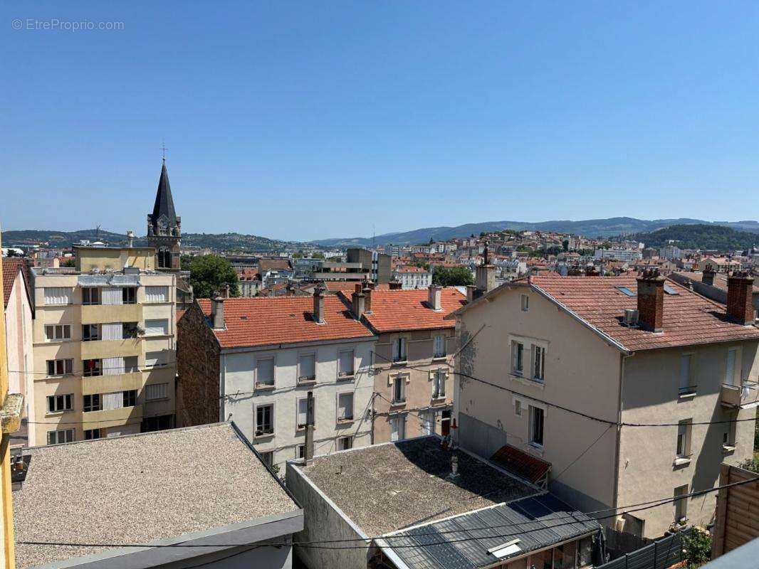 Appartement à SAINT-ETIENNE