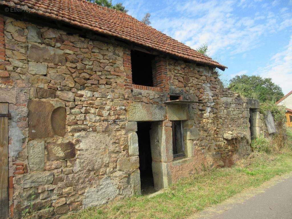 Maison à JOUEY