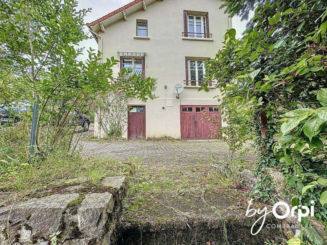 Maison à SAINT-ELOY-LES-MINES