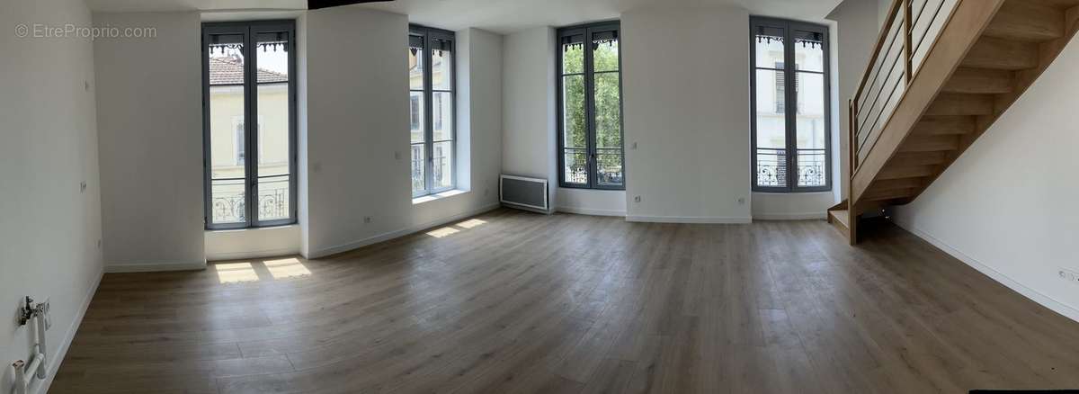 Appartement à LYON-6E