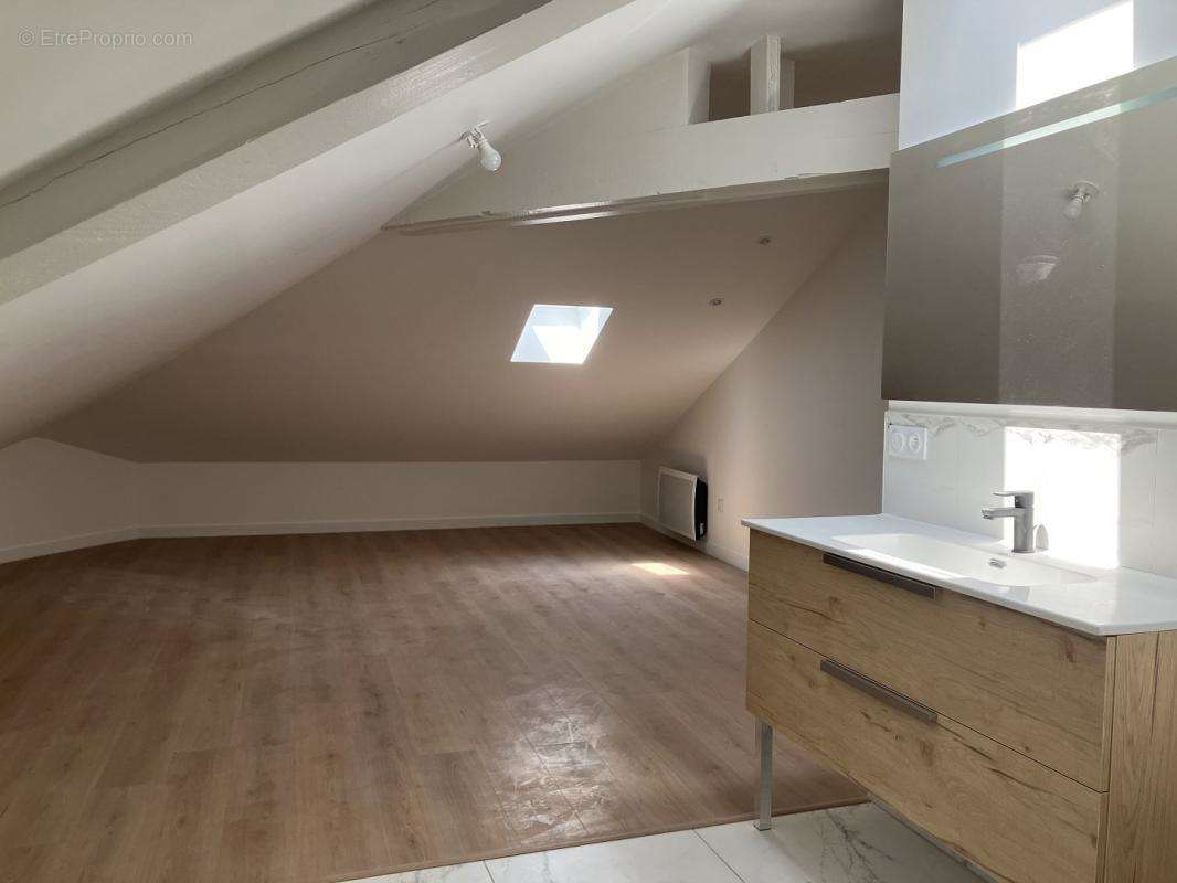 Appartement à LYON-6E