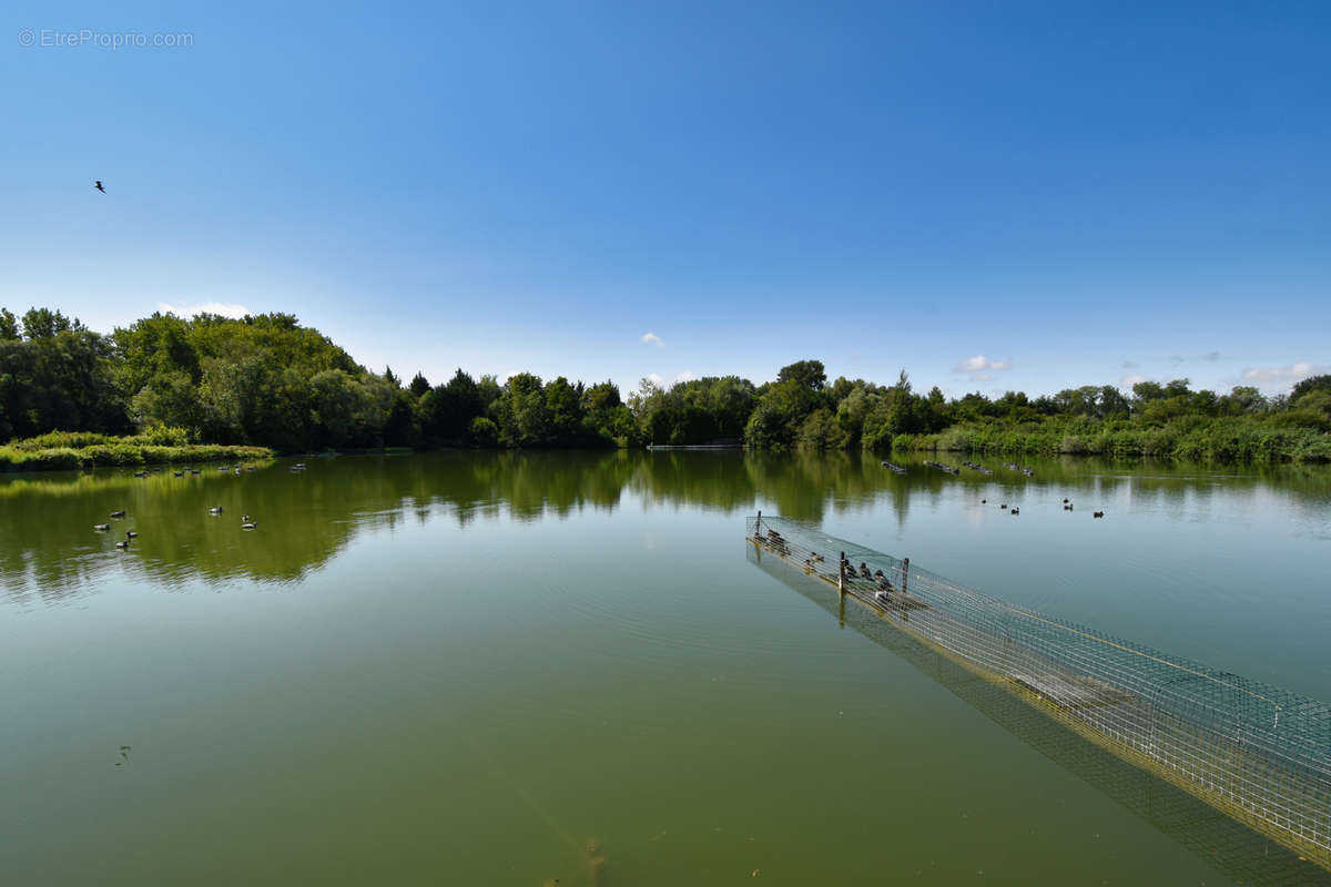 Terrain à AMIENS