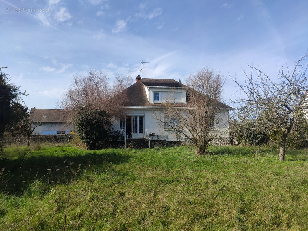 Maison à MEUNG-SUR-LOIRE