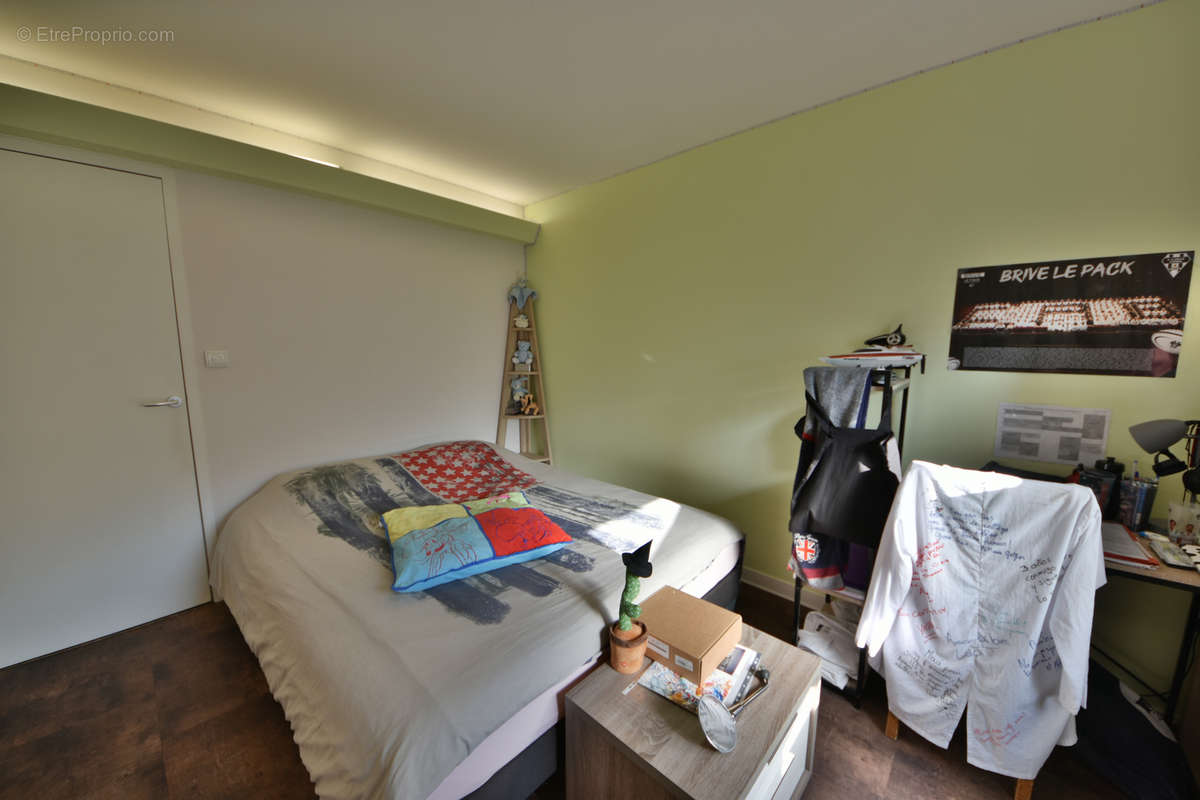 Appartement à BRIVE-LA-GAILLARDE