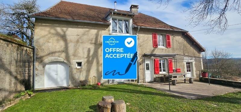 Maison à CLAIRVAUX-LES-LACS