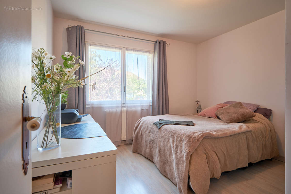 Appartement à ANNECY-LE-VIEUX