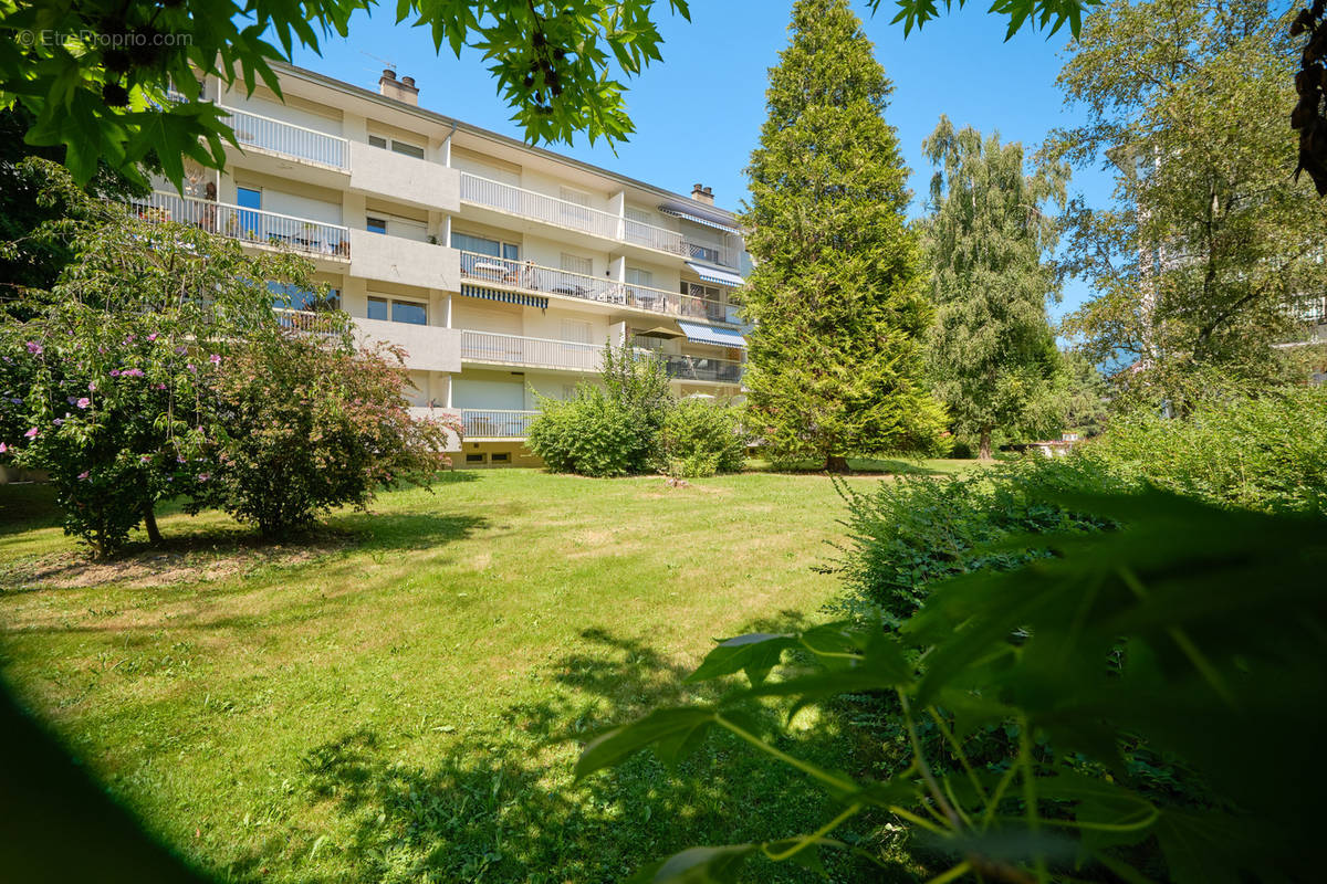 Appartement à ANNECY-LE-VIEUX