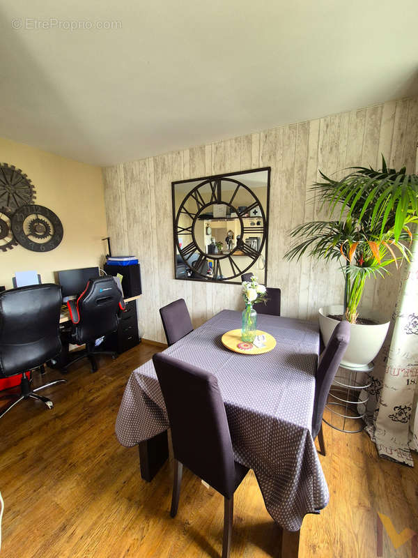 Appartement à NEUILLY-PLAISANCE