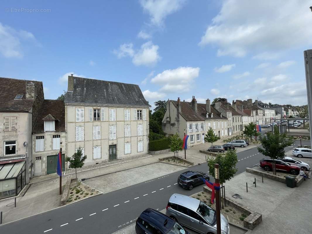 Appartement à SAINT-YRIEIX-LA-PERCHE