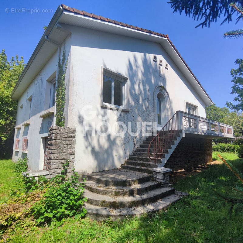 Maison à GRENADE-SUR-L&#039;ADOUR