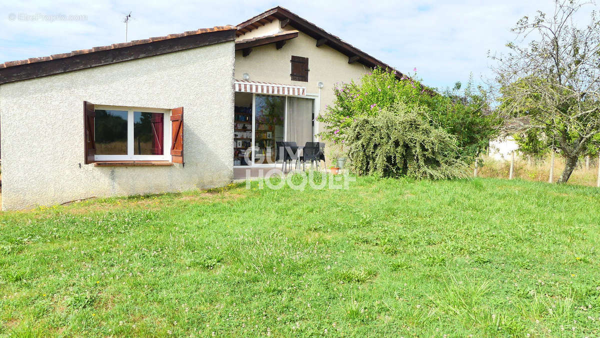 Maison à FRONTON