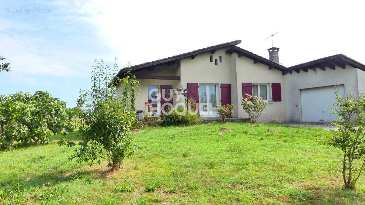 Maison à FRONTON