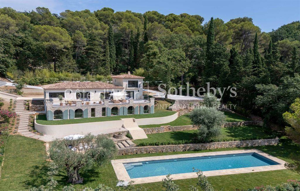 Maison à MOUGINS