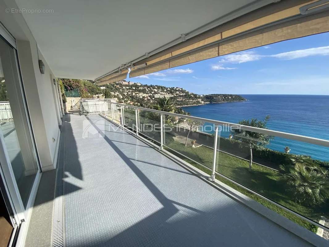 Appartement à ROQUEBRUNE-CAP-MARTIN