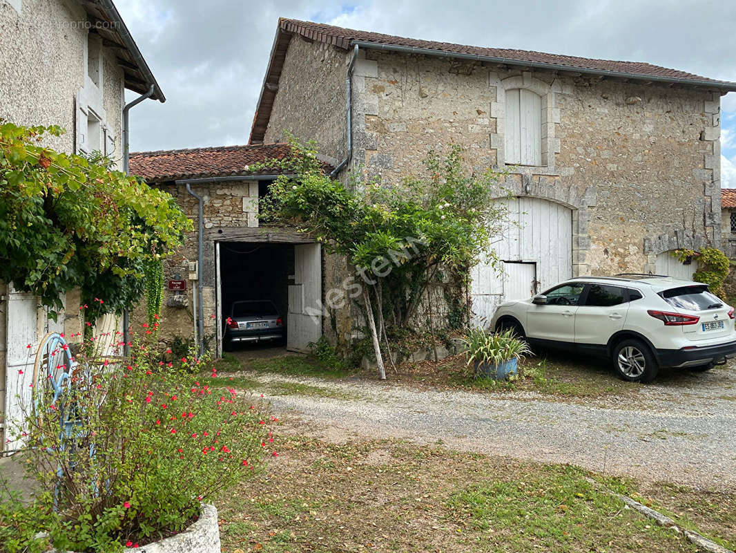 Maison à BRANTOME