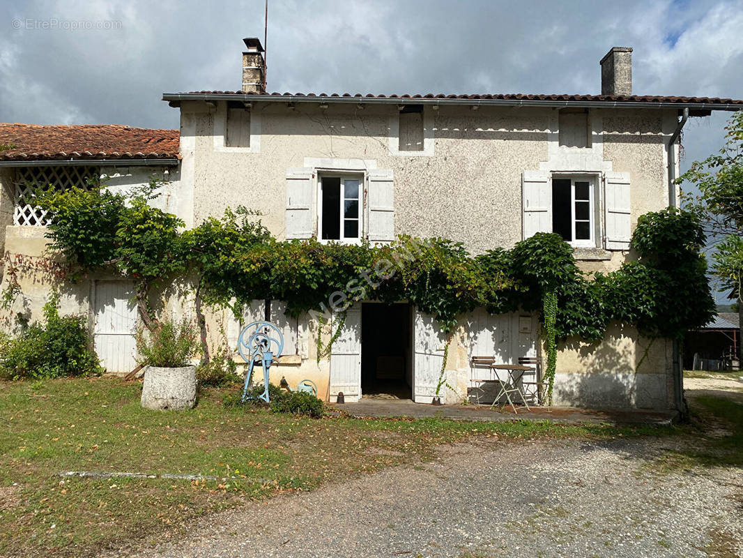 Maison à BRANTOME