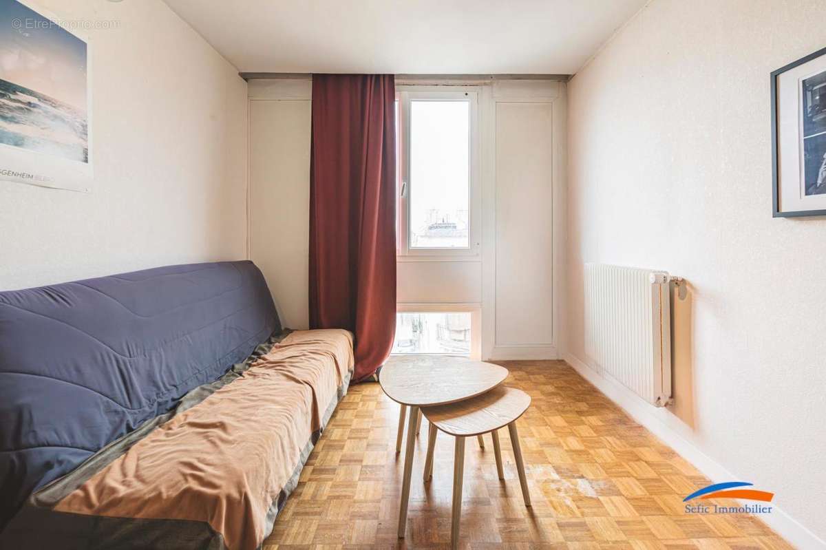   - Appartement à REIMS