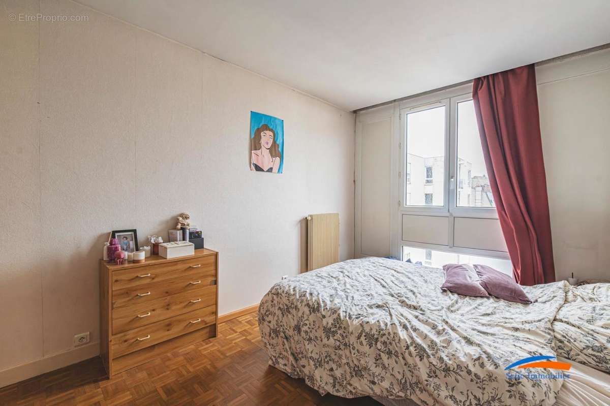   - Appartement à REIMS