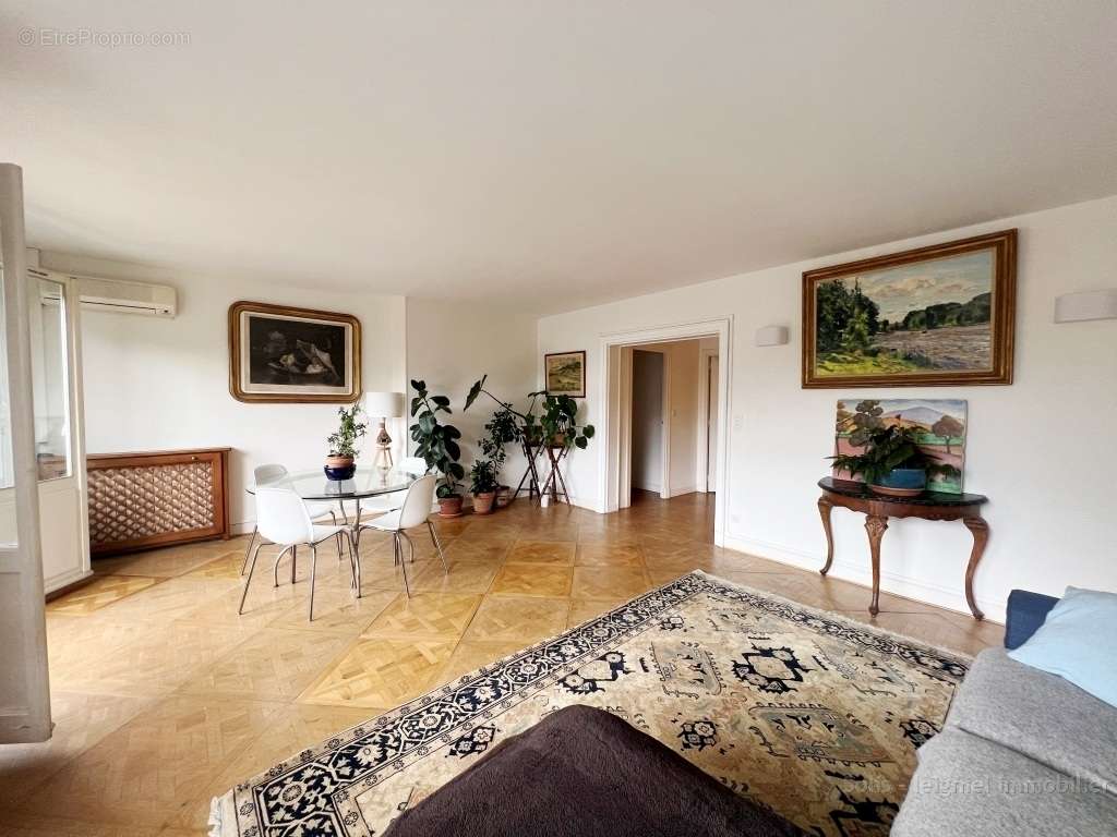 Appartement à SENS