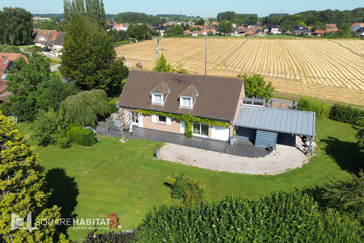 Maison à NORRENT-FONTES