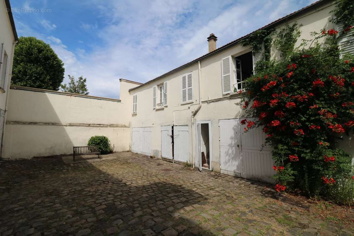 Appartement à VERSAILLES